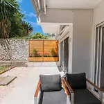 Hidden Garden Suite